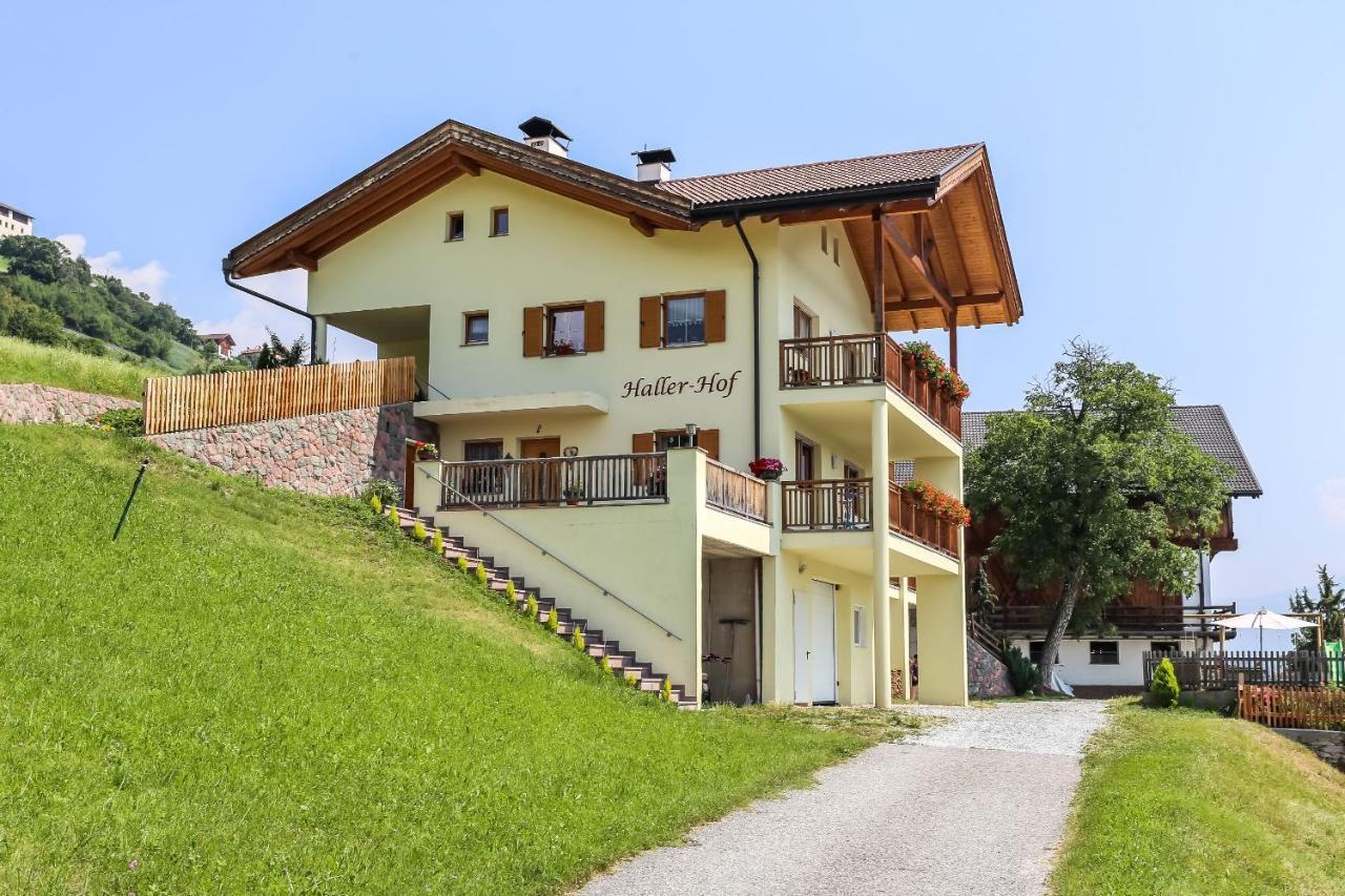 Urlaub Auf Dem Bauernhof Hallerhof ヴィッランドロ エクステリア 写真